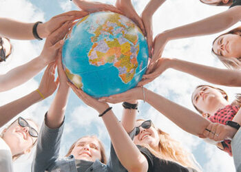 La UAT impulsa la internacionalización