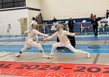 UAT presente en esgrima