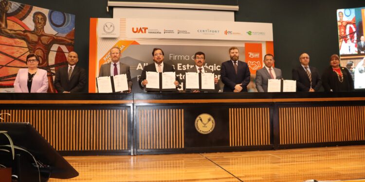 Rector de la UAT formaliza alianzas para impulsar certificaciones internacionales