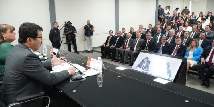 Ampliará la UAT cobertura educativa de bachillerato