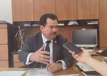 Edy Izaguirre Treviño, ¡felicita a los abogados en su día!