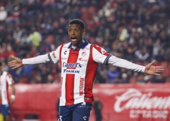 Atlético de San Luis se salva ante Xolos en el último minuto