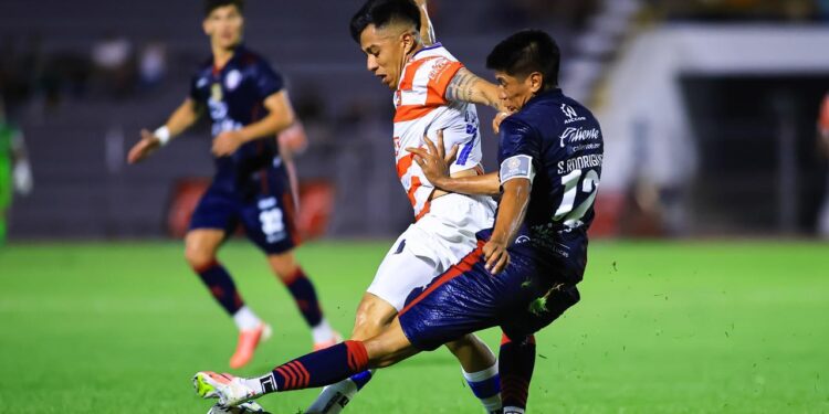 Corre de la UAT fue letal frente al campeón: ¡lo venció 3-1!