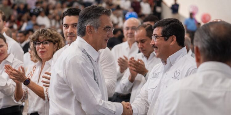Américo Villarreal pondrá en marcha ciclo escolar de la UAT